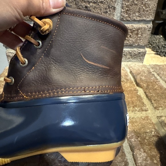 Sperry Women's Saltwater Duck Boot Tan/Navy Size 9 - Picture 15 of 16